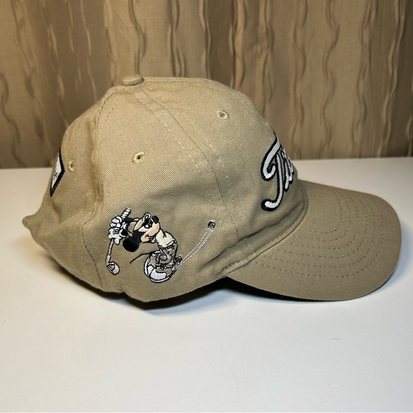 Titleist X Disney Mickey Mouse Dad Hat Strap Back Men's Khaki Golf Embroidered - Picture 2 of 13
